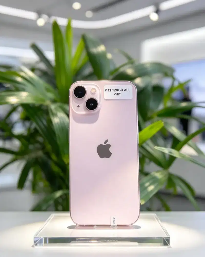 Iphone 13 128 GB pink super like new