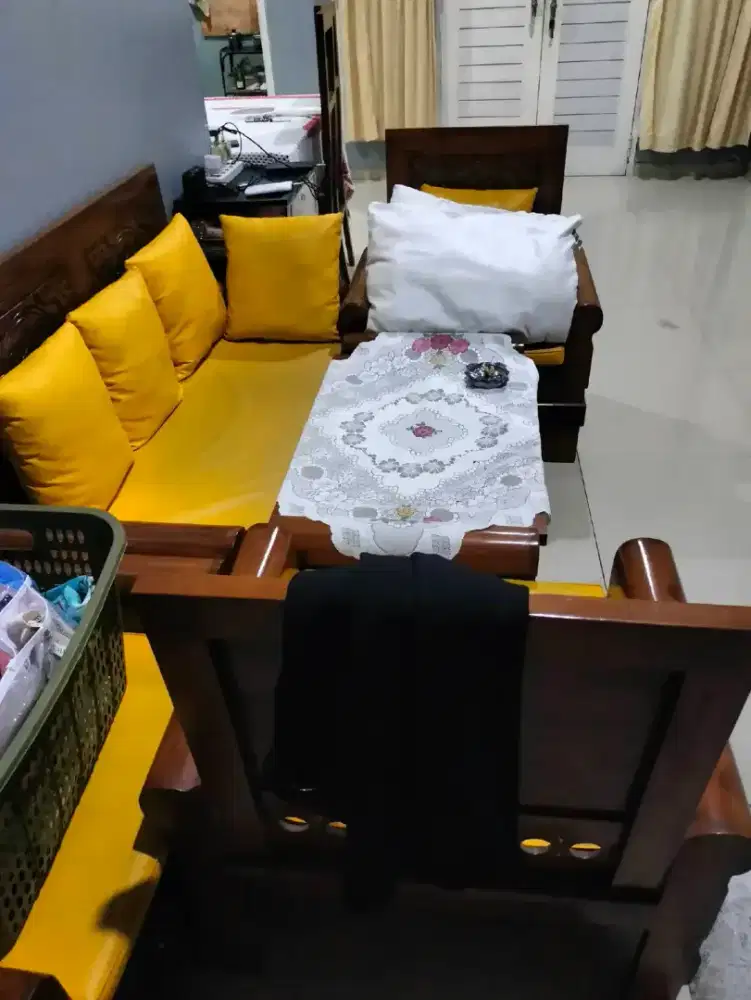DI Jual Set Kursi Tamu
