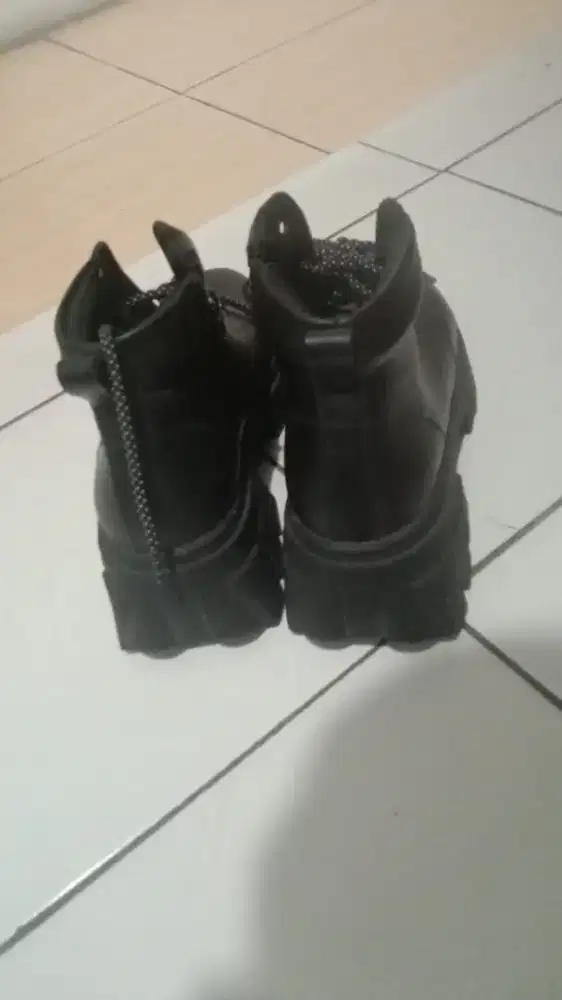 ELIRA Sepatu Ankle BOOTS BLACK pria/wanita