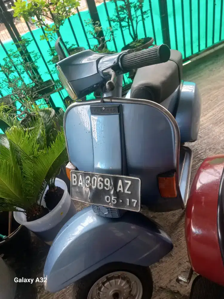 VESPA EXCEL TH 1982 dan TH 2000