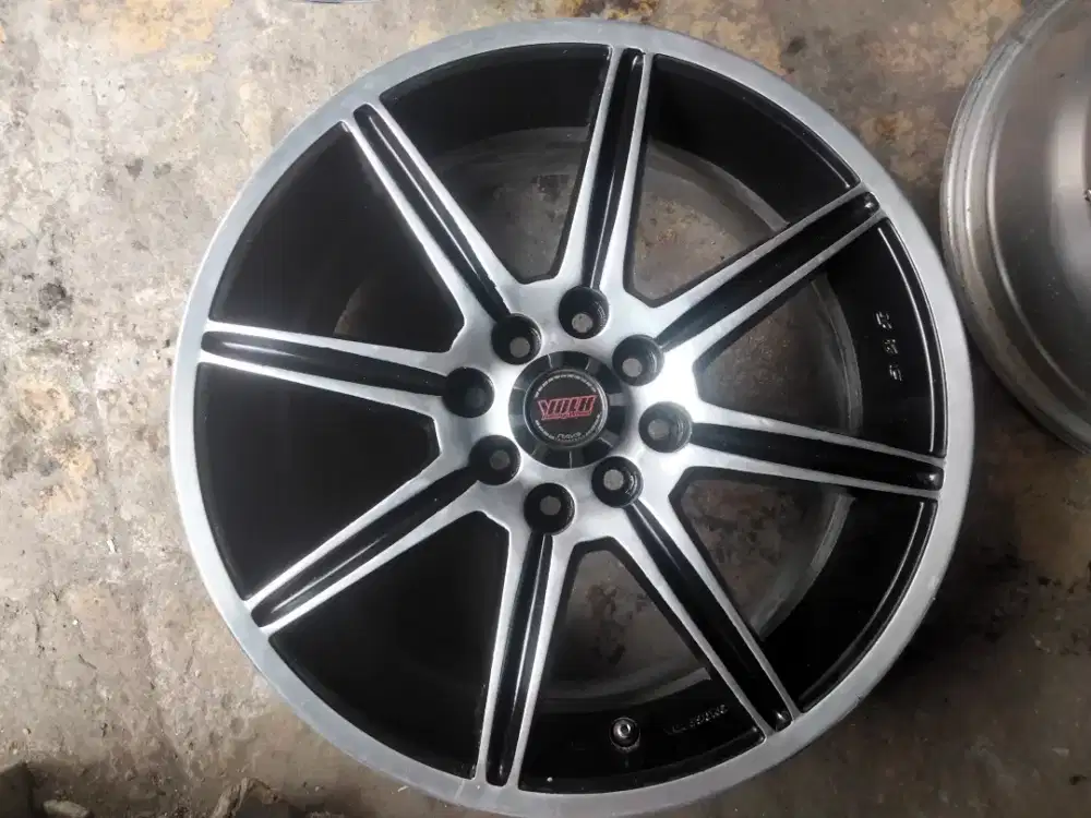 Velg R16×4×114×100