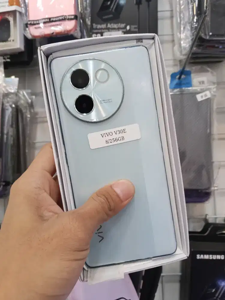 Vivo V30e 8/256
