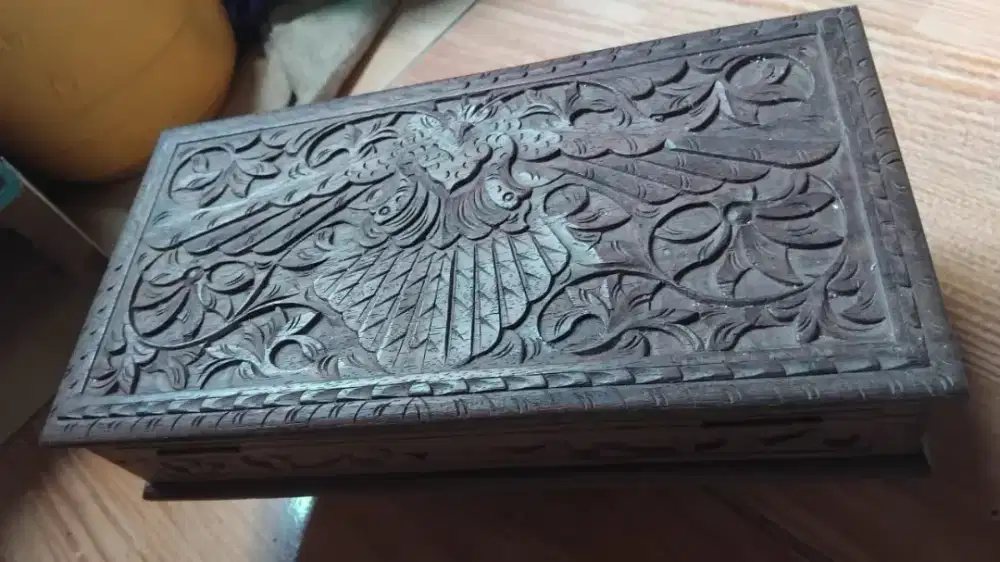 Kotak Kayu Antik Ukir Sonokeling