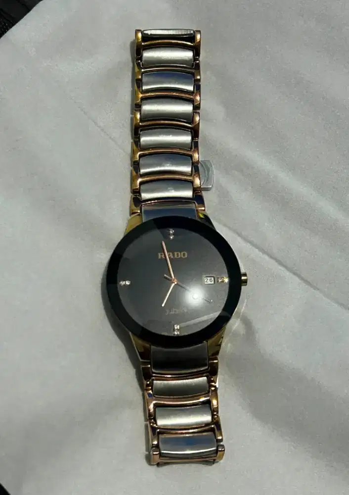 Jam tangan merk Rado