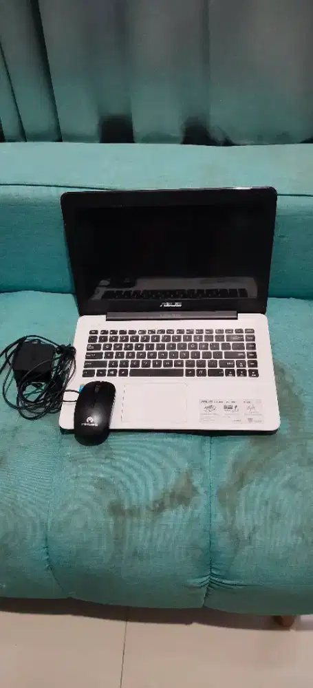 Di jual Leptop Asus