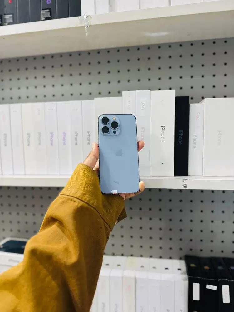 IPHONE 13 PRO 128GB SECOND RESMI IBOX FULLSET NORMAL
