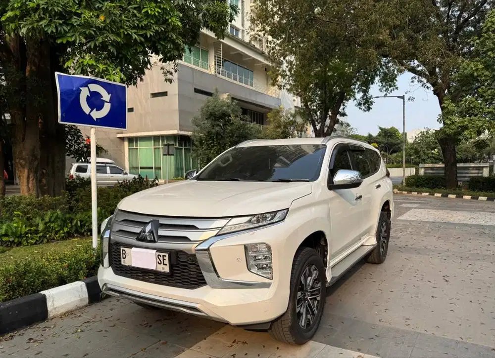 Mitsubishi PAJERO SPORT 2.4 AT DAKAR - ULTIMATE 2023