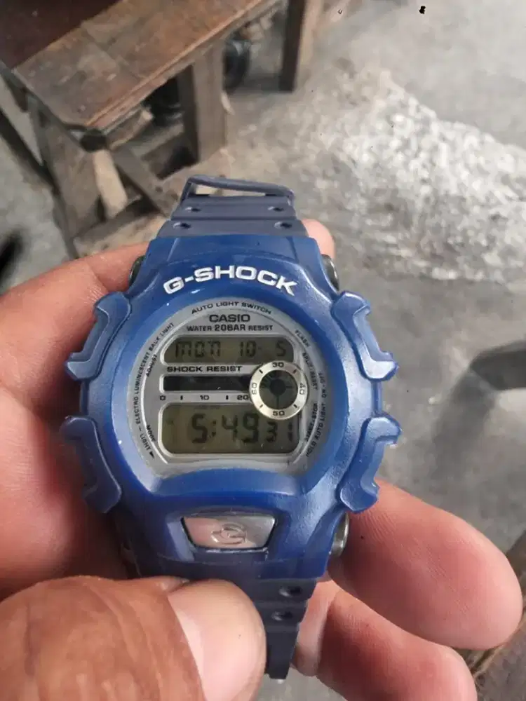 Casio Gshock DW 004
