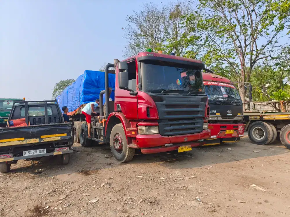Head Tractor Scania 380