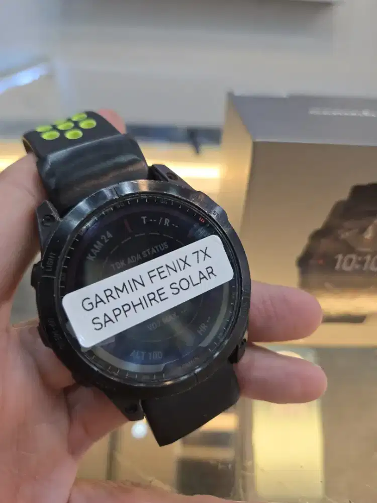 Garmin FENIX 7x sapphire solar
