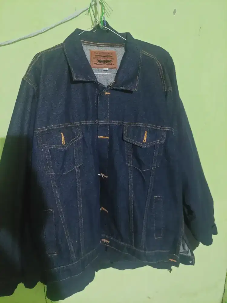 Jaket Levis size XXL
