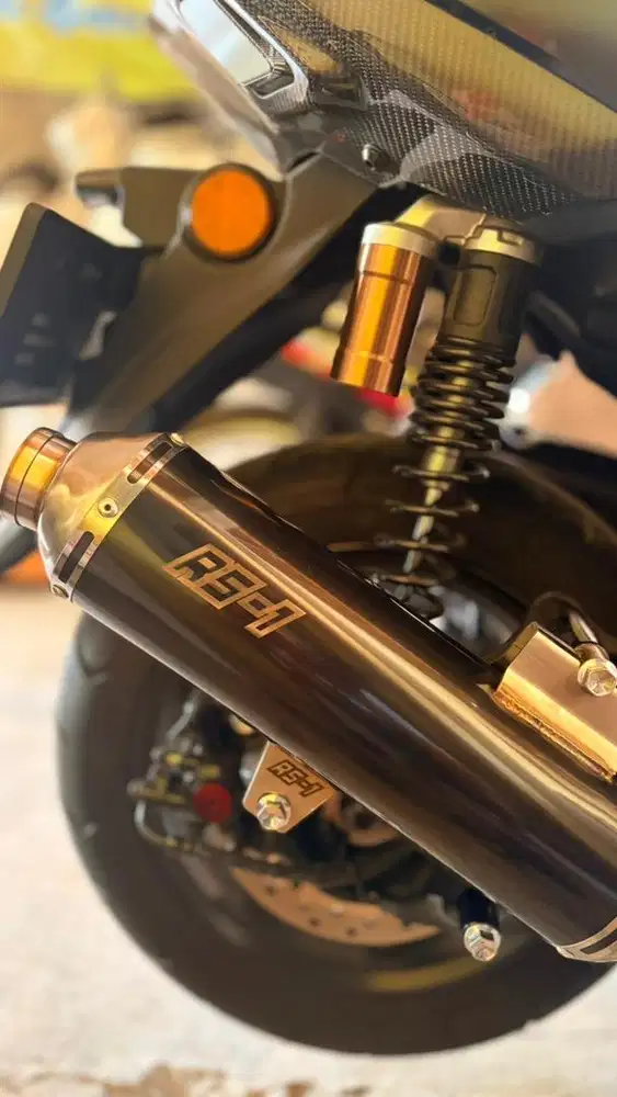 Knalpot NMAX NEW-NEO merk RS-1 Original