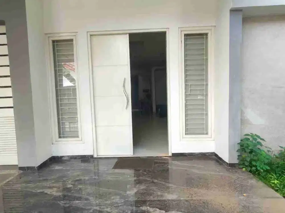 Murah Rumah Pakuwon Indah Minimalis Dkt Pakuwon Mall
