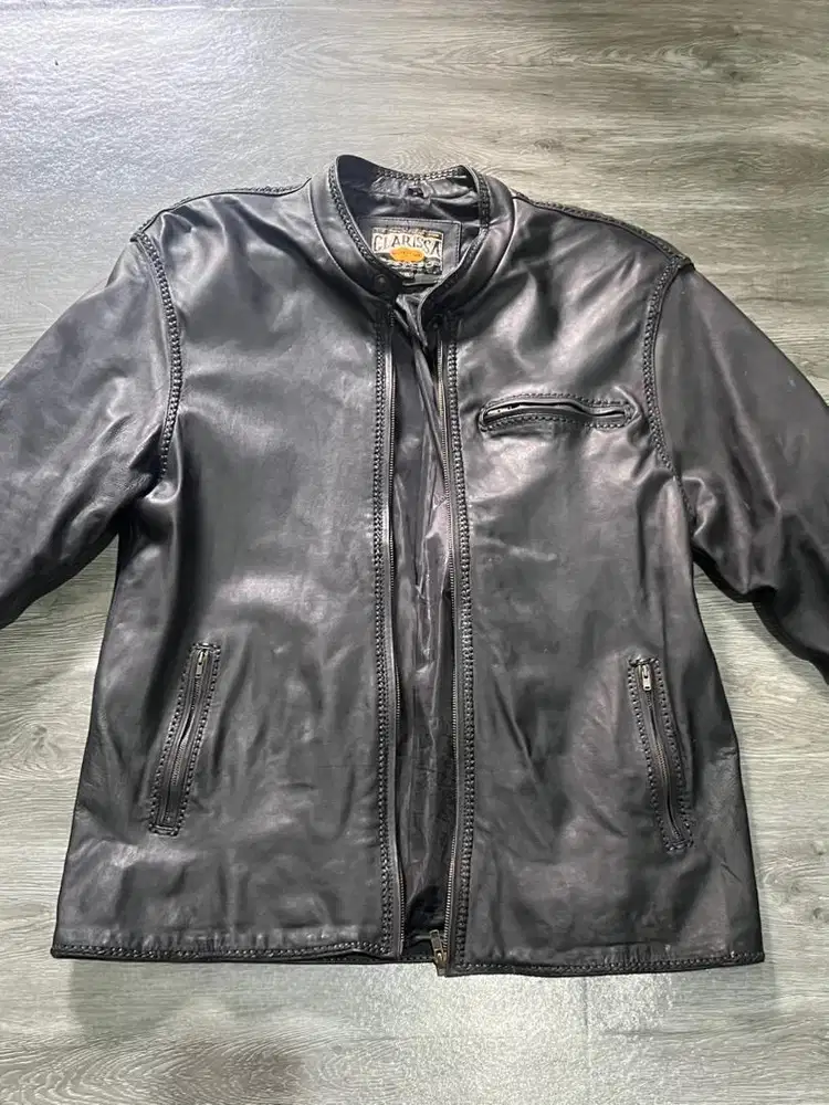 Jaket Kulit Merk Clarissa