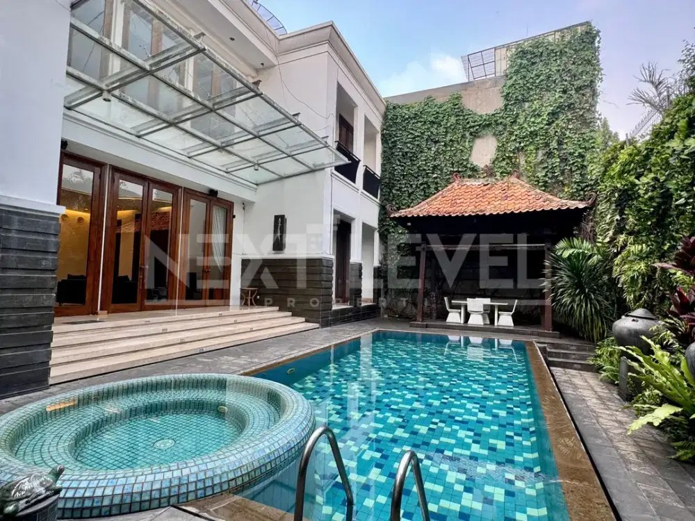 Rumah Puri Mutiara Cipete Luas Tanah 700 meter