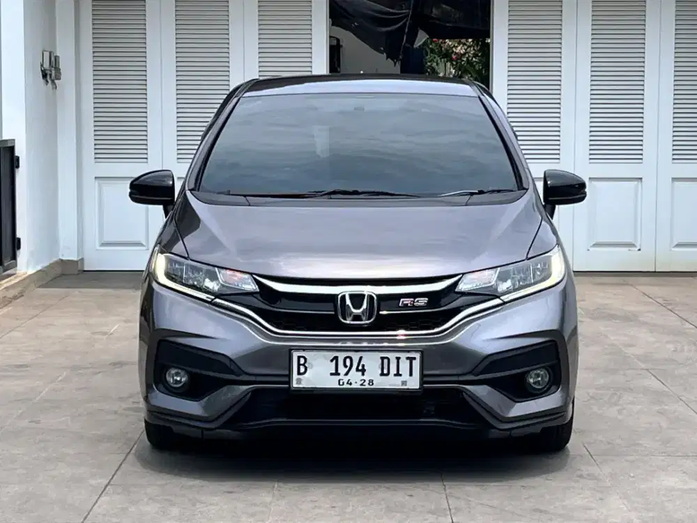 HONDA JAZZ RS GK5 MATIC•KREDIT DP 15JT