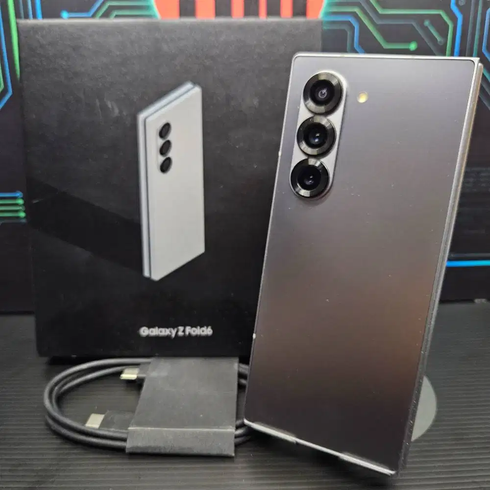 Samsung Galaxy Z Fold 6 12/256GB Silver Resmi SEIN Fullset NO Minus