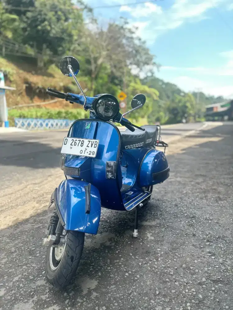 Vespa excel look px