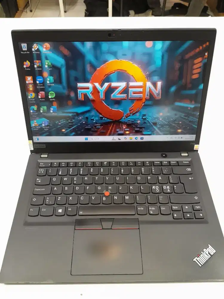 Lenovo Thinkpad T14s AMD Ryzen 5 Pro 4650U RAM 16GB SSD 256GB gaming