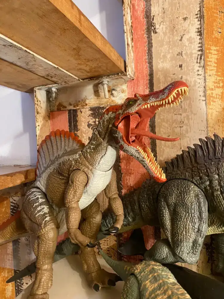 Hammond Collection Spinosaurus (Loose Neck)
1.875.000