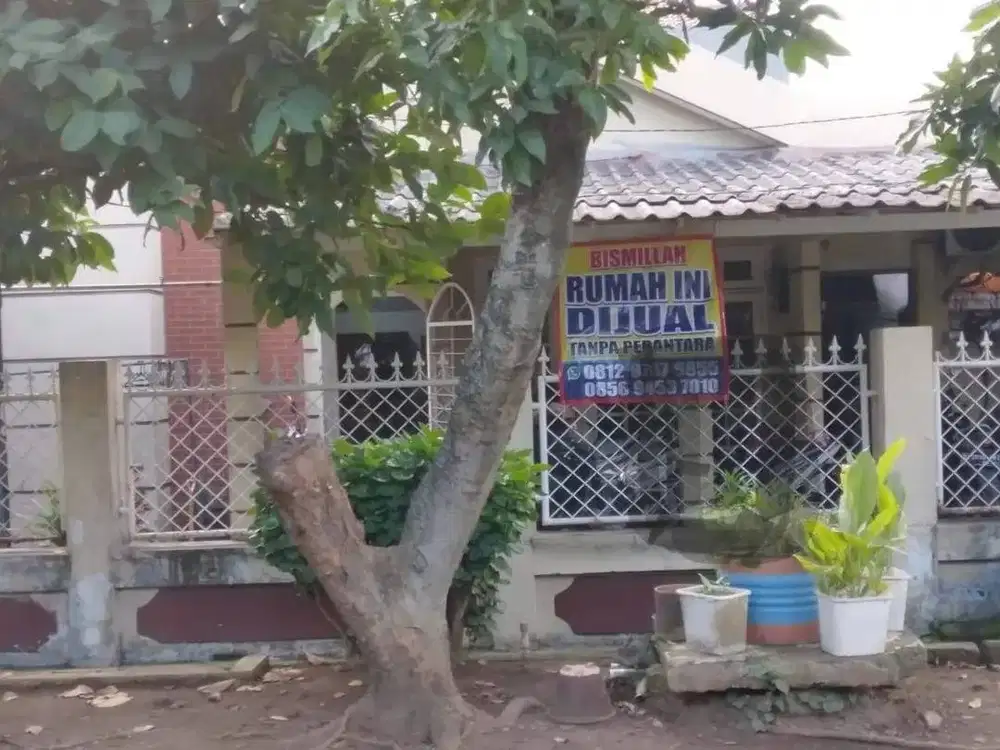 Rumah Komplek Garuda Cipondoh