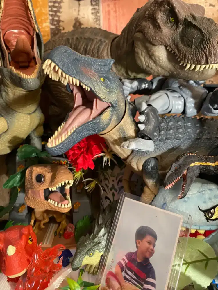 Hammond Collection Allosaurus
Rp 900.000