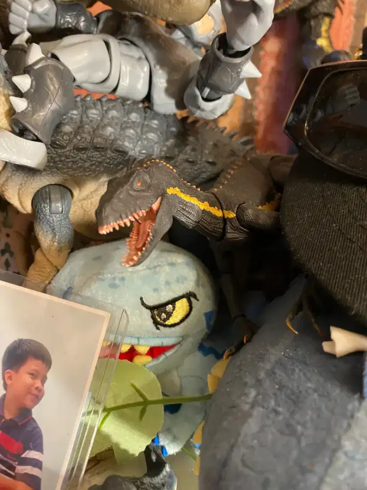Nanmu Studios Indoraptor
Rp 950.000