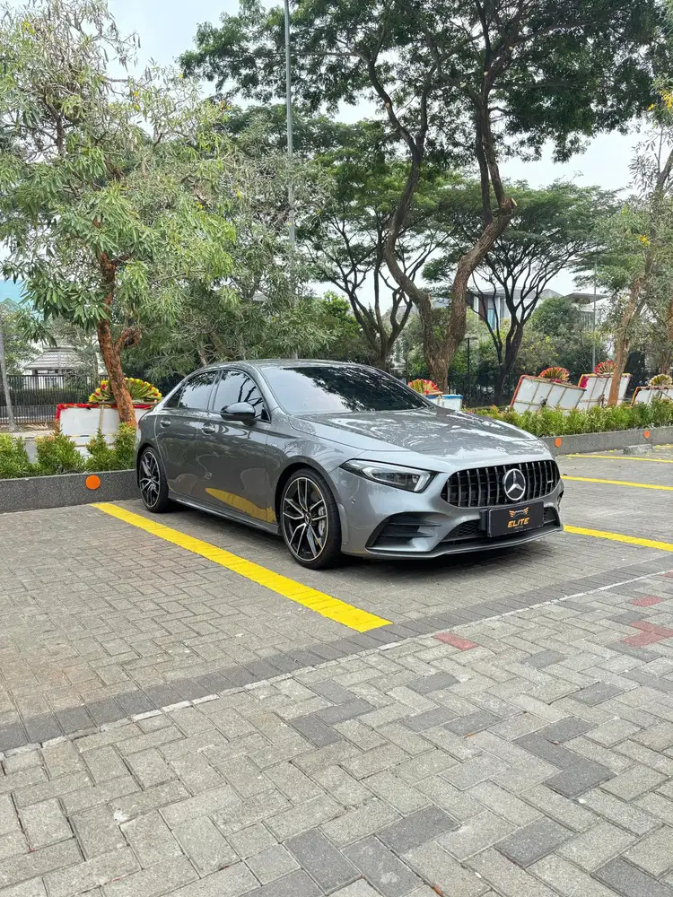 Mercedes Benz A35 AMG 2023 NIK 2022
