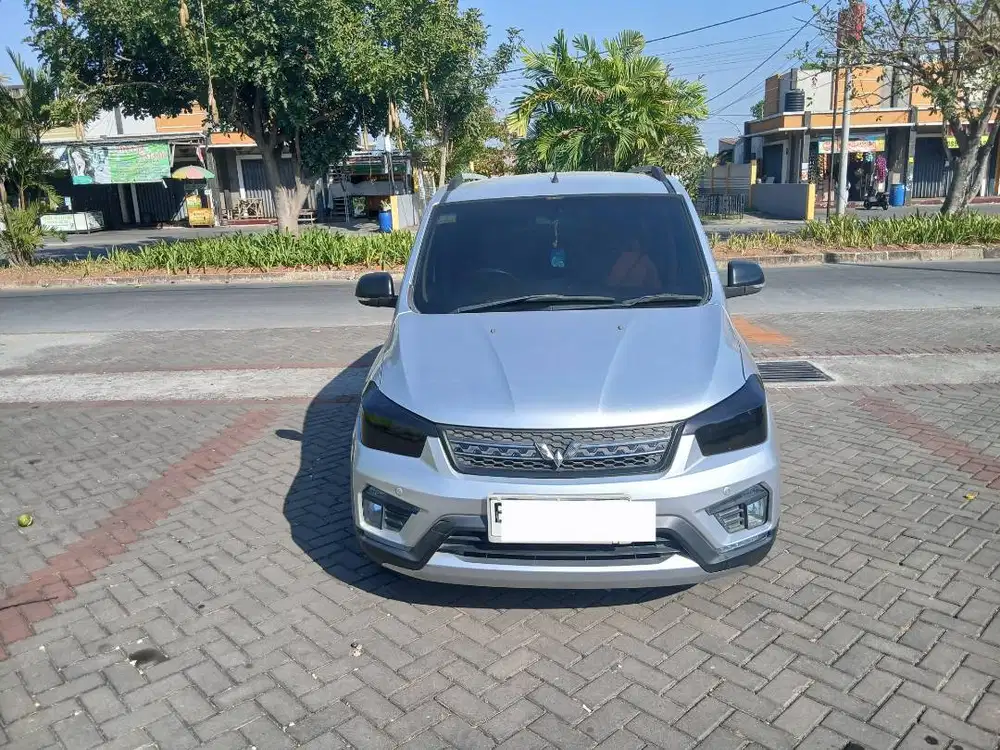 Wuling Confero S 1.5 lux MT