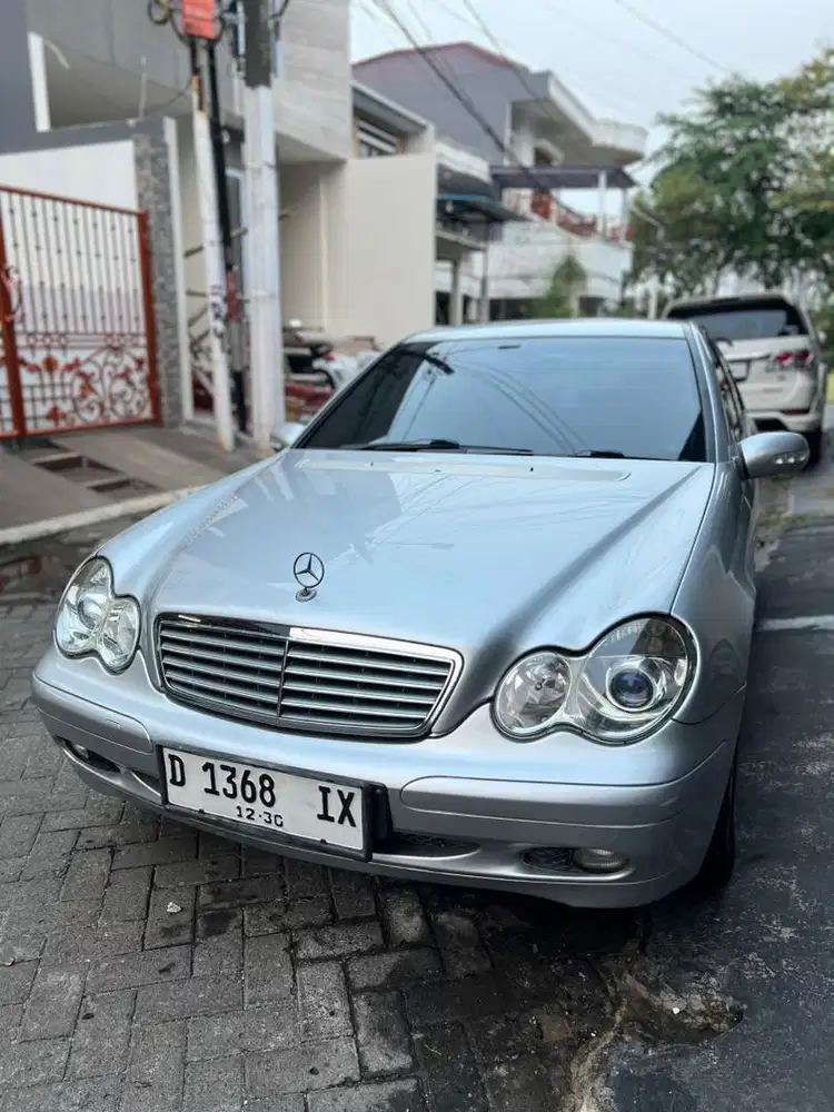 Mercedes-Benz C180 W203 2002 AT | SILVER | ORIGINAL | PAJAK HIDUP