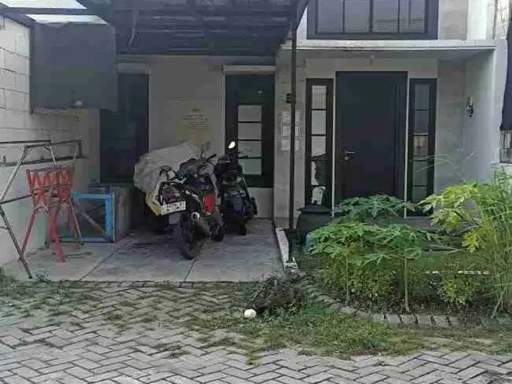 DI JUAL RUMAH 

PERUM GRESIK KOTA MAS BLOK H3/19
KEL. : NGEMBUNG
KEC. : CERME
KAB  : GRESIK