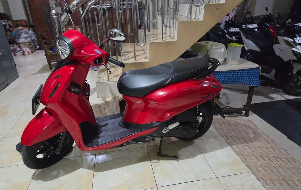 Grand filano 125 merah 2023 keyless  Gbm