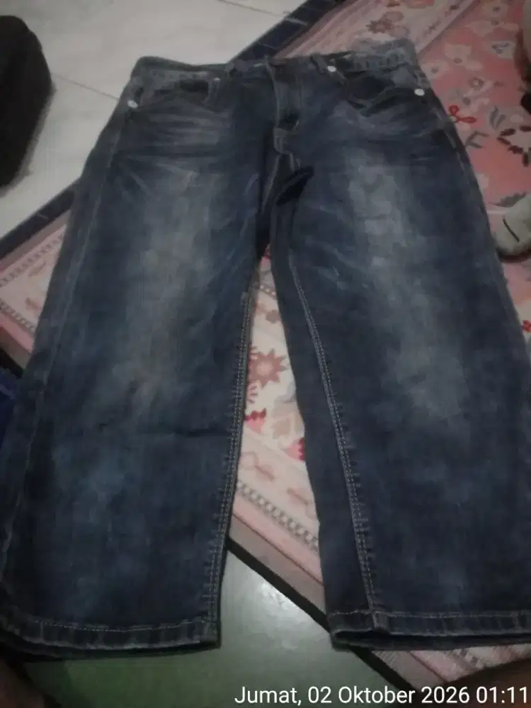 Celana levis wanita jambangee jeans