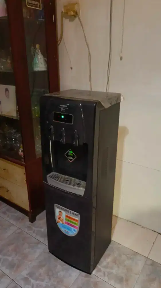 DISPENSER SANKEN GALON BAWAH