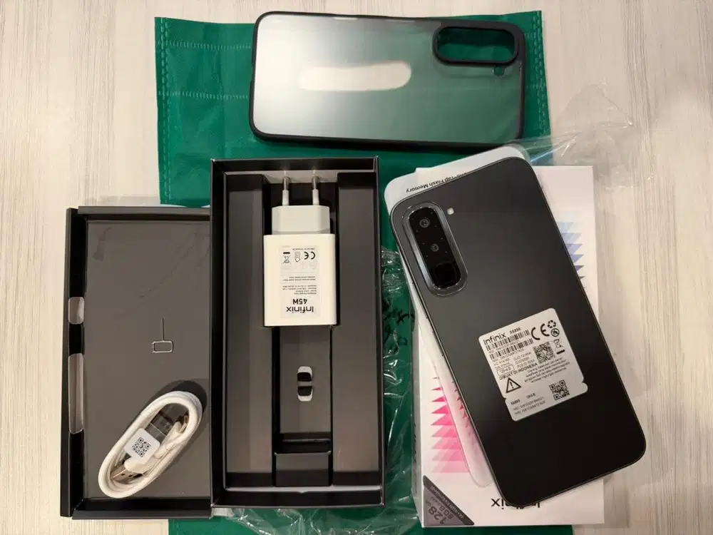 infinix hot 70 4/128gb hitam new ori indonesia fulset
