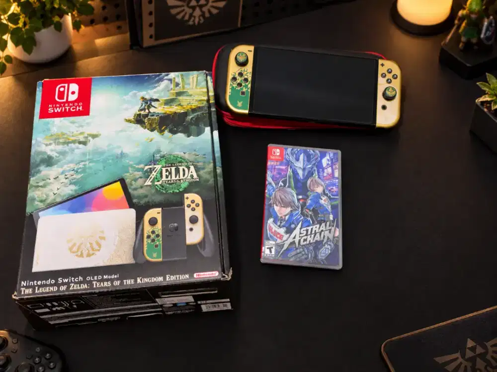 Nintendo Switch OLED Zelda Edition + 1 Game Fisik Original | Second