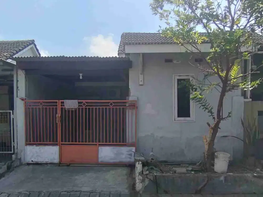 DI JUAL RUMAH 

PERUM GREEN PRAMBANGAN E7/20
KEL. : KEDAYANG
KEC. : KEBOMAS
KAB  : GRESIK