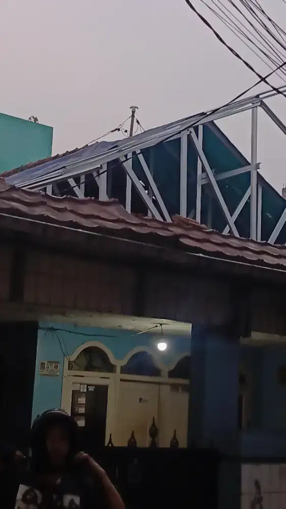 Renovasi rumah baja ringan