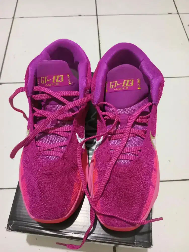 Sepatu Nike Air Zoom G.T. Hustle 3 EP