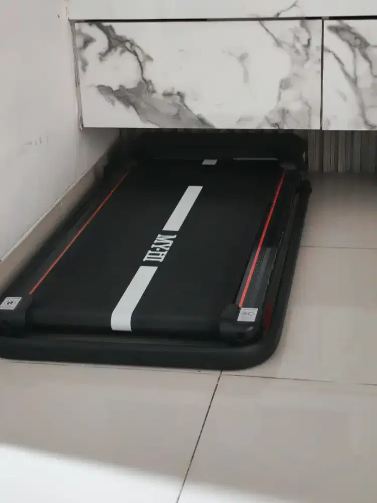 Dijual walking pad merk my-hii kondisi masih spt baru. Jarang dipakai