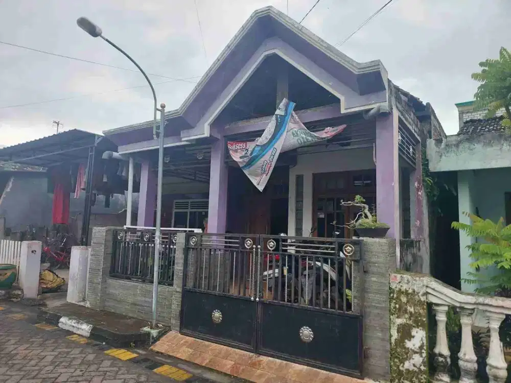 DI JUAL RUMAH 

KEL. : SIDOREJO
KEC. : BUNGAH
KAB  : GRESIK