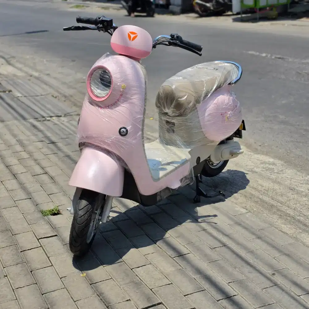 Promo sepeda listrik yadea diskon langsung hingga 700 ribu