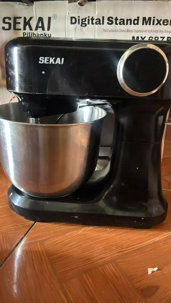 Mixer Digital SEKAI MX 687B– Kondisi Bagus, Siap Pakai