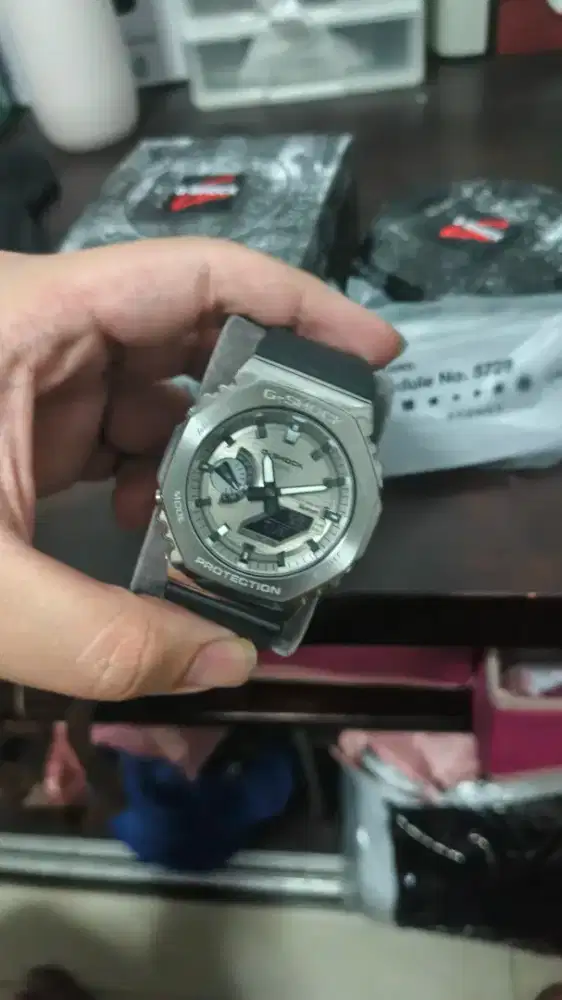 Jam tangan G Shock 2100B Solar Bluetooth