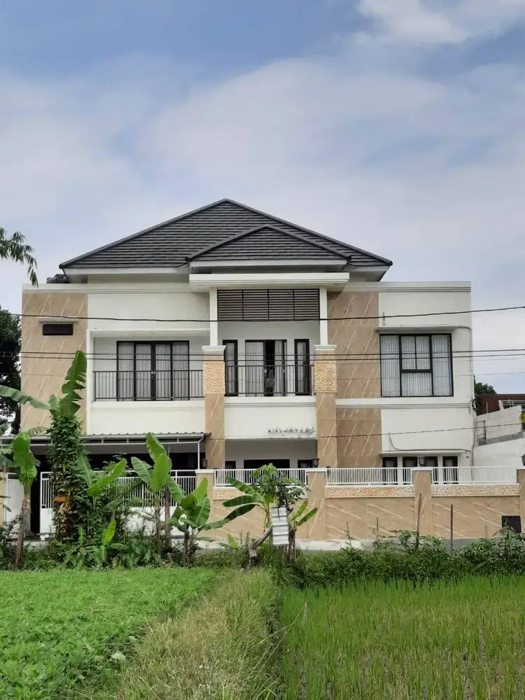 Dijual Rumah Nyaman Depan Sawah Asri di Sleman Yogyakarta