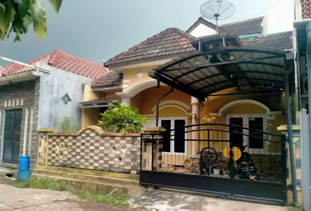DIJUAL RUMAH SIAP HUNI 1,5 LANTAI KLIPANG SEMARANG