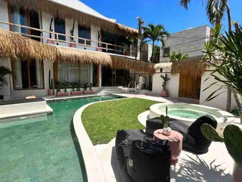 3 BEDROOMS VILLA WITH JACUSI IN BERAWA FOR MONTHLY AND YEARLY RENT