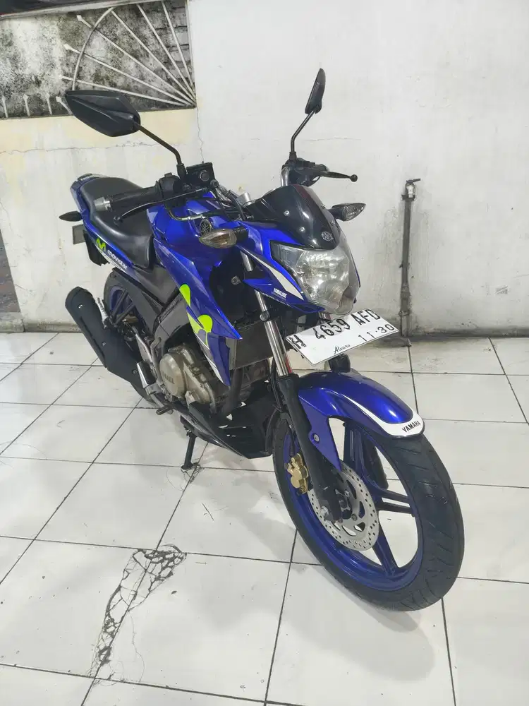 V-XION tangan pertama istimewa