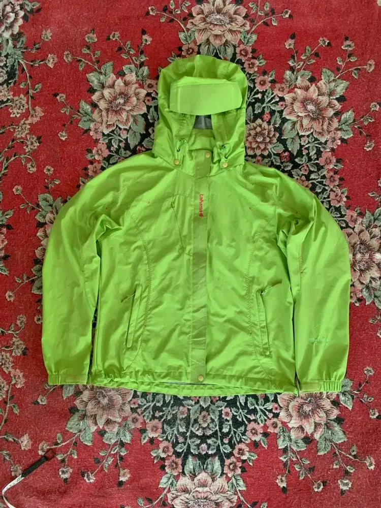 Jaket winbreaker lafuma