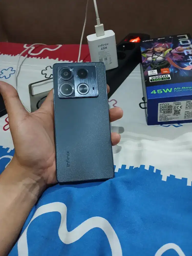 HP INFINIX NOTE 40 8/256 GB